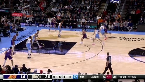特雷-杨43+5 奥孔武22+21 KD布克合砍66分 老鹰复仇太阳